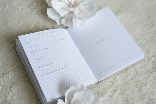 Baby boekje Petite Lumi (Pre-order)