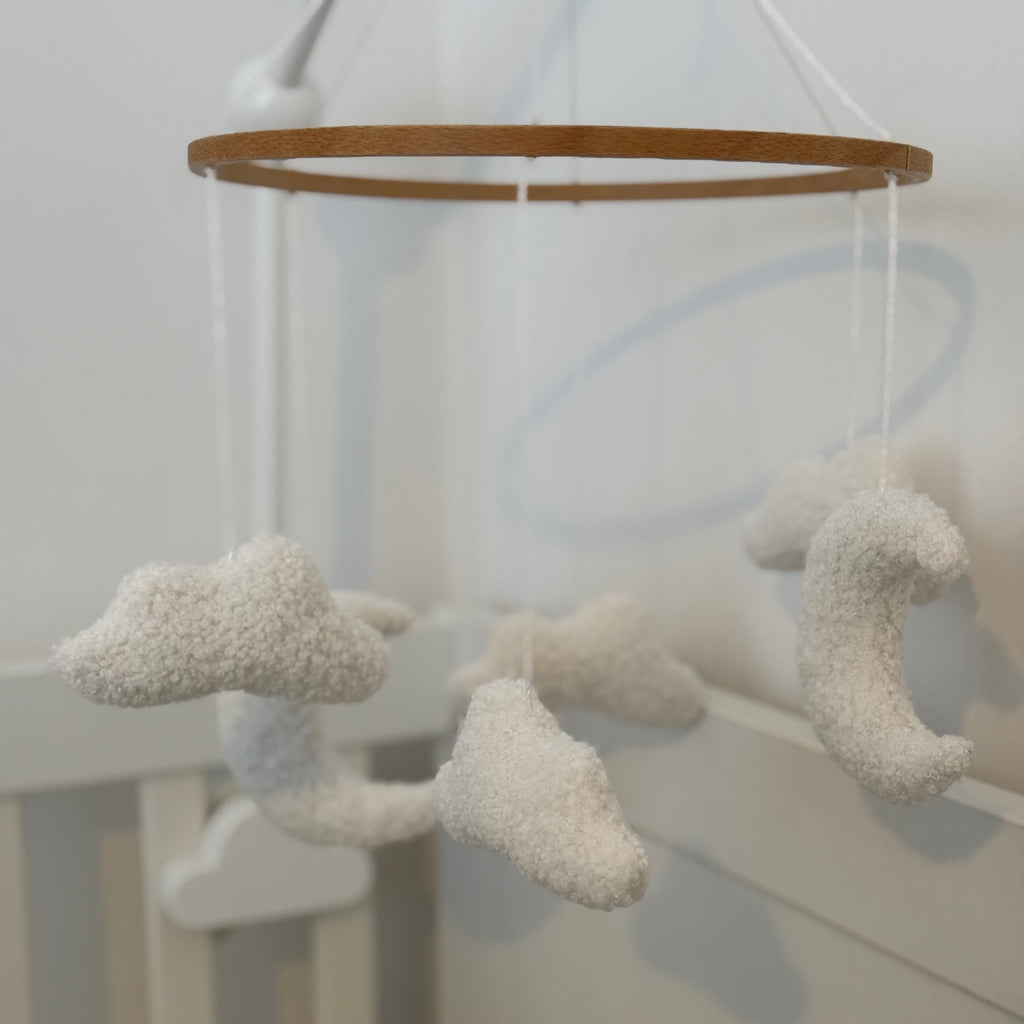 Baby mobiel wolk en maan wit minimalistisch handgemaakt